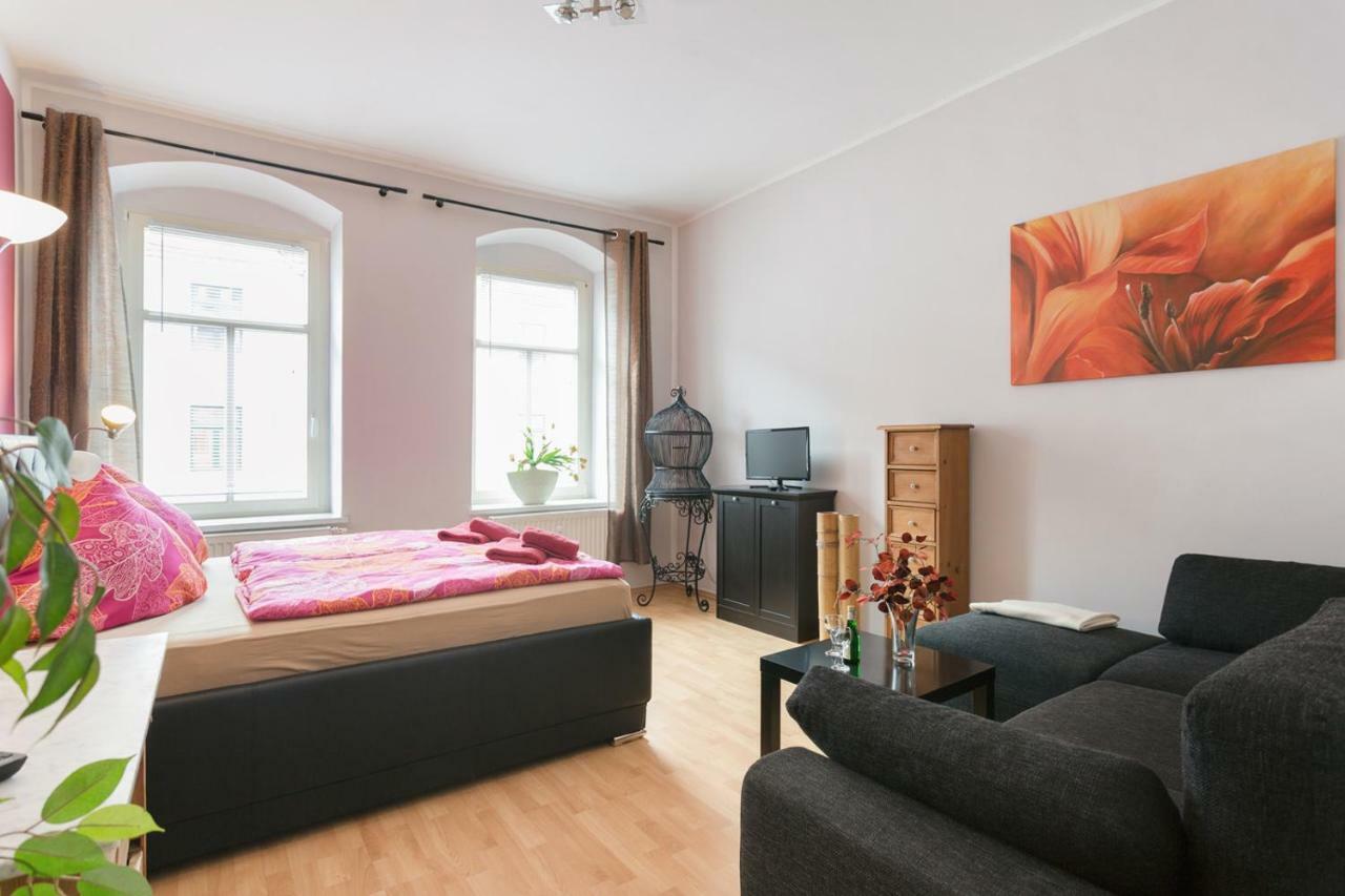 Ferienwohnung Residenz Bis 6 Gaeste , Ferienwohnung Dresden Bis 4 Gaeste, Ferienwohnung Elbflorenz Bis 2 Gaeste Eksteriør billede