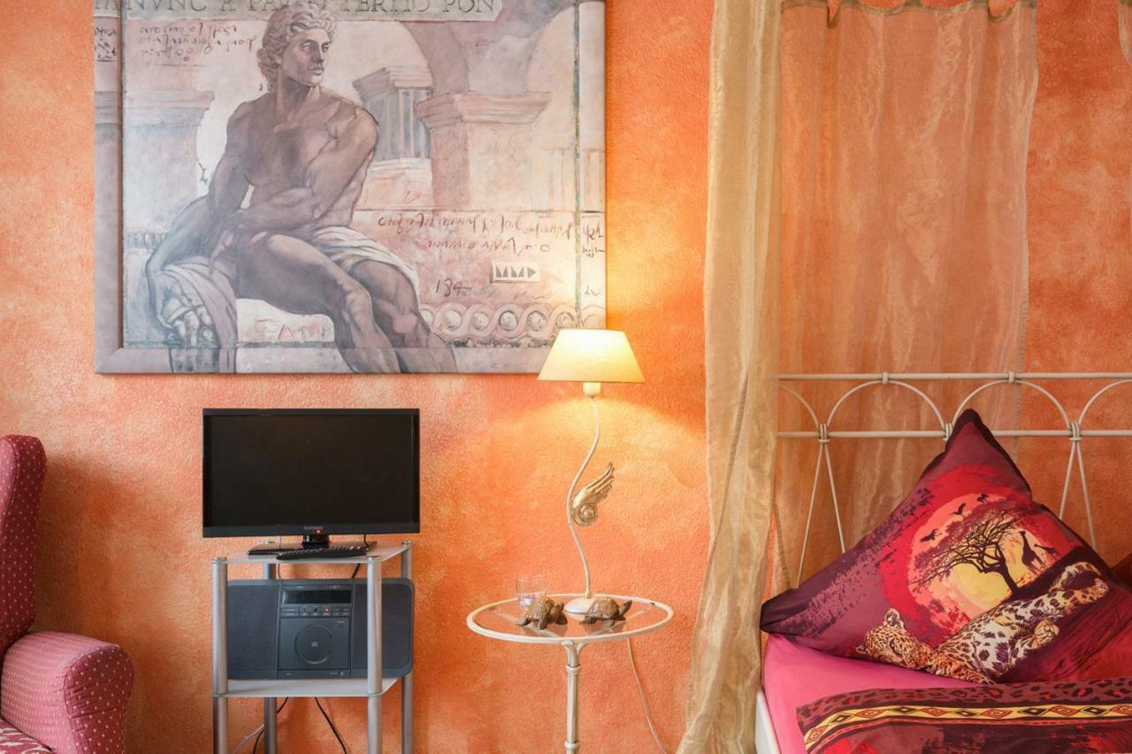 Ferienwohnung Residenz Bis 6 Gaeste , Ferienwohnung Dresden Bis 4 Gaeste, Ferienwohnung Elbflorenz Bis 2 Gaeste Eksteriør billede