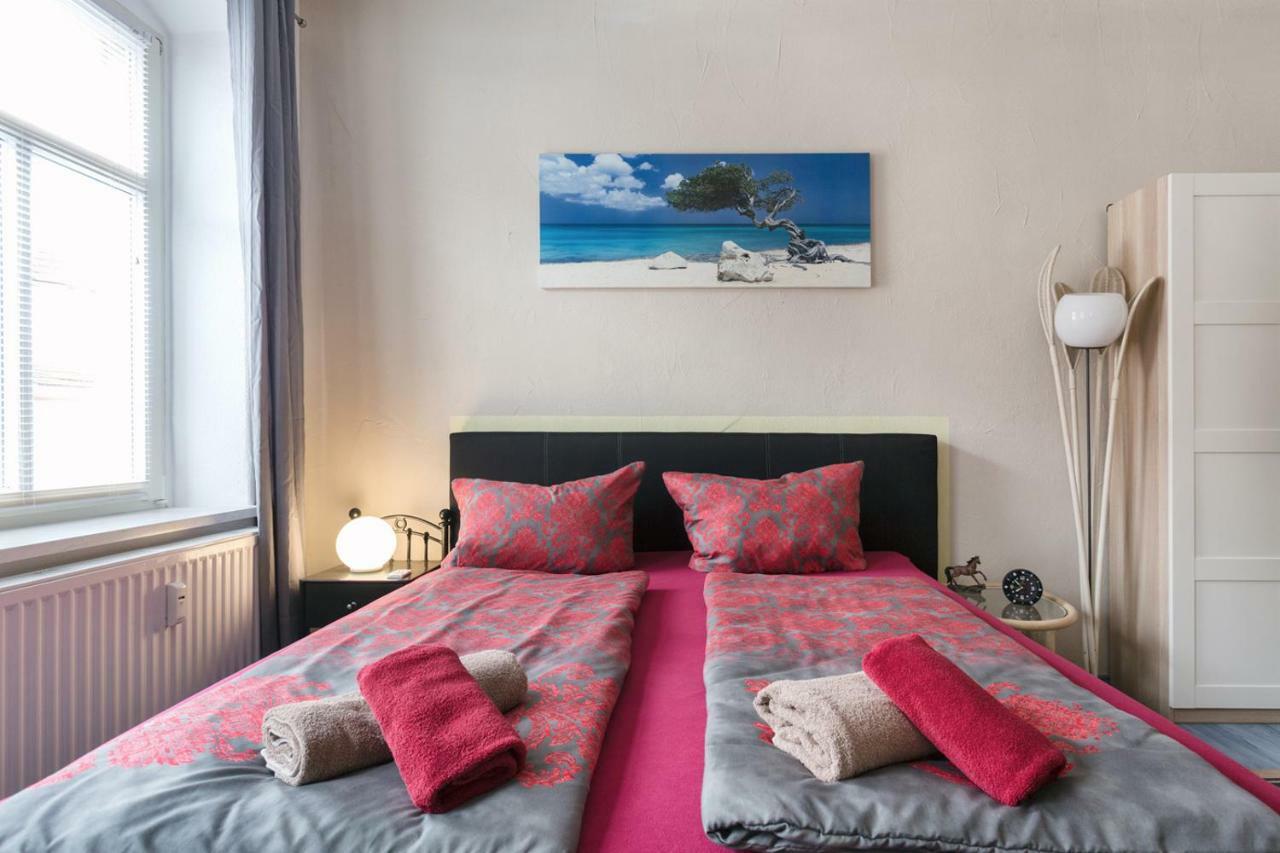 Ferienwohnung Residenz Bis 6 Gaeste , Ferienwohnung Dresden Bis 4 Gaeste, Ferienwohnung Elbflorenz Bis 2 Gaeste Eksteriør billede
